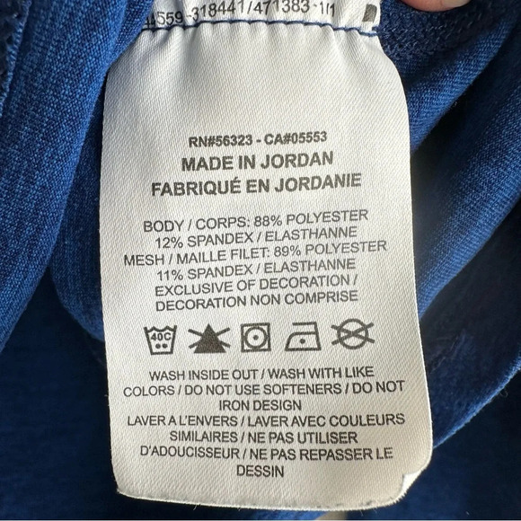 Nike Running Women’s Pullover Blue Size Medium Dri-Fit 1/4 Zip Swoosh Athletic - Picture 8 of 8